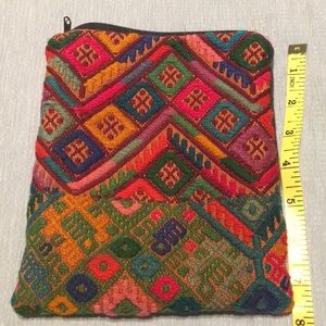 💄 Makeup Bag.Handwoven bright colors!